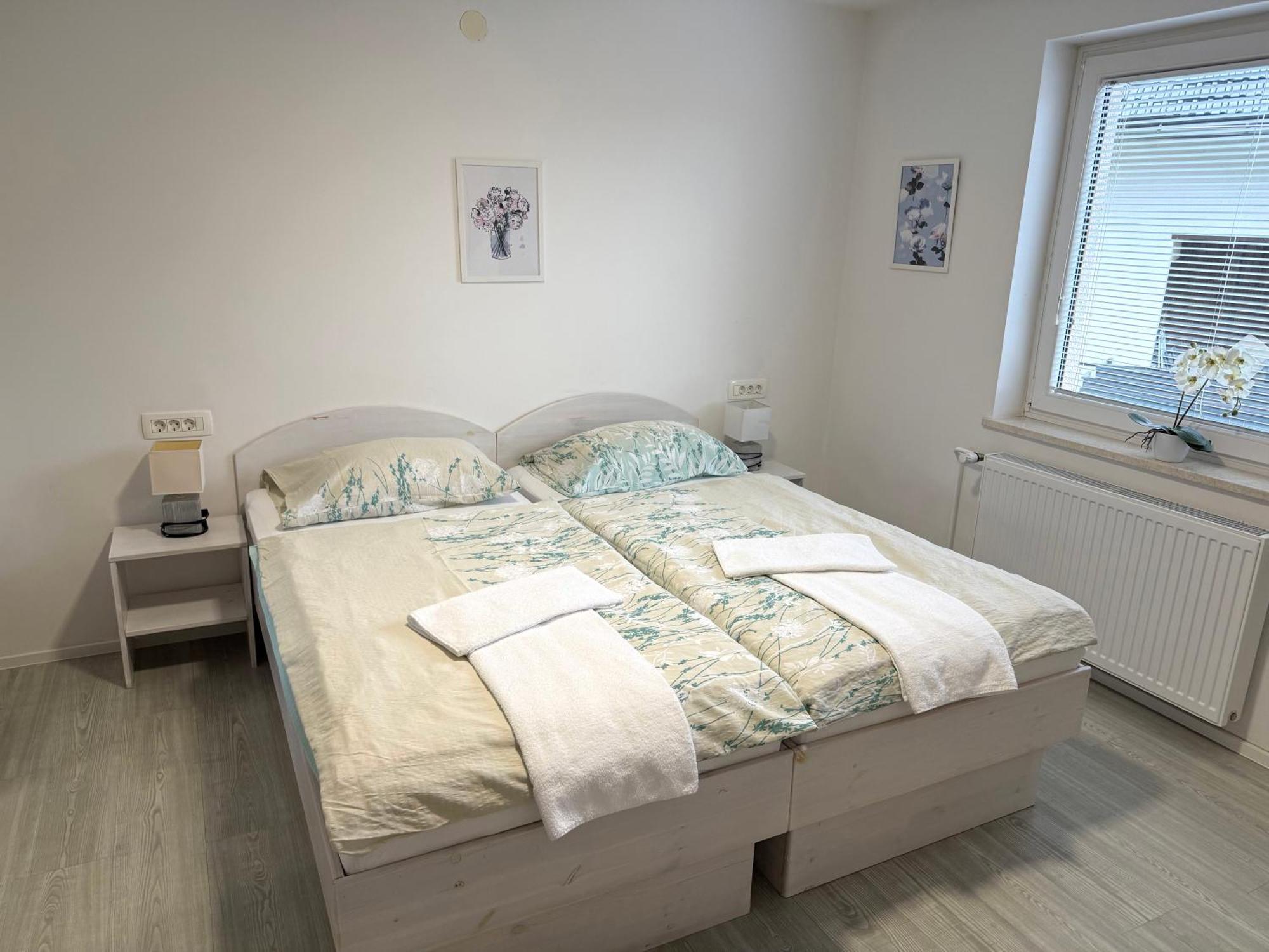 Guest House Kobal Spodnje Gorje Εξωτερικό φωτογραφία